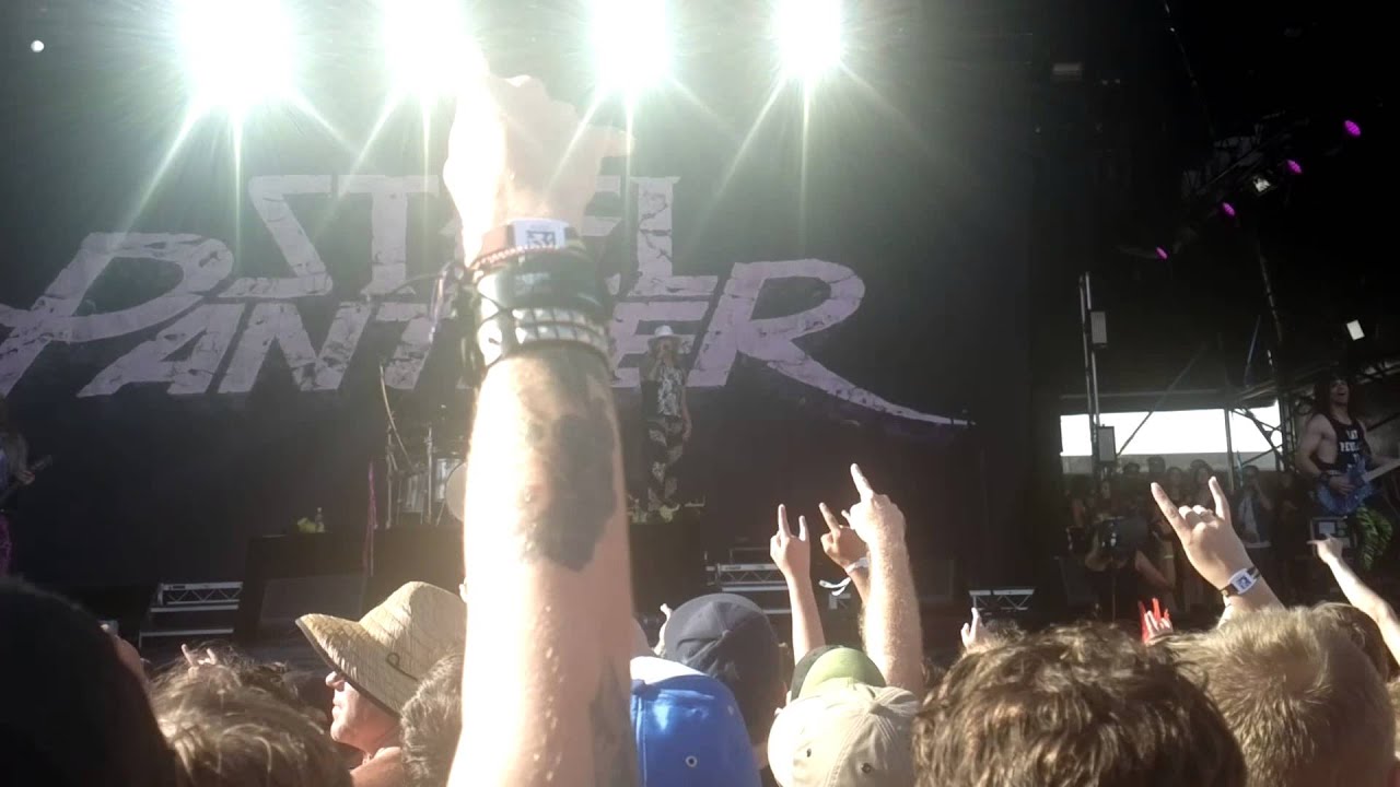 Steel Panther (Death to all but Metal) Sydney Soundwave 2015 YouTube