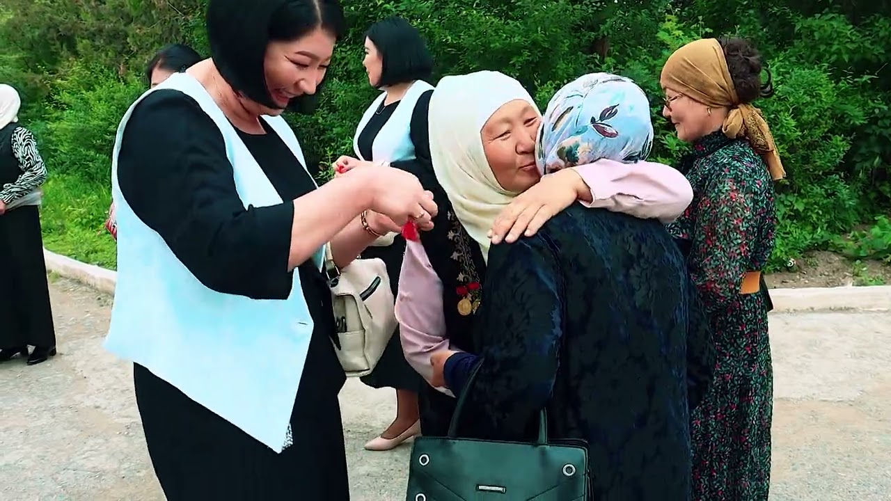 25 жылдык Ломоносов орто мектеби 1 бөлүм