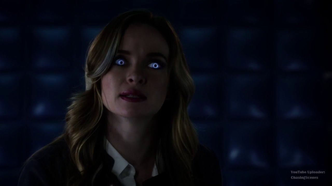 The Flash 3x07: Barry & Caitlin #4 (Killer Frost: You did this to me!)