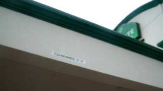 049.MOV
