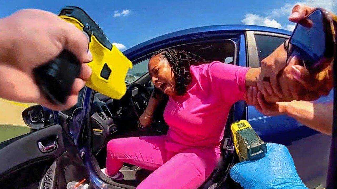 Entitled Karen TURNED a Simple Ticket Into A FELONY After Traffic Stop ...