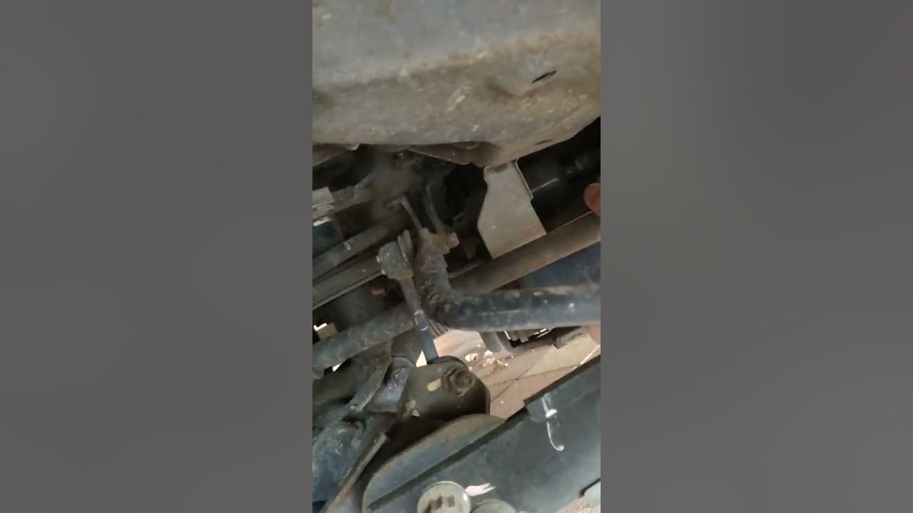 Honda CRV fuel filter location 2002-2006 RD4 - YouTube