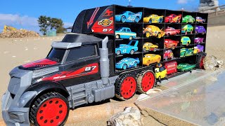 Rainbow Mini Car & Big Big Truck ｜ Storing while listening to the sound of the waves