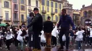 Flash Mob Non Fate Sbronzate”!!!!!
