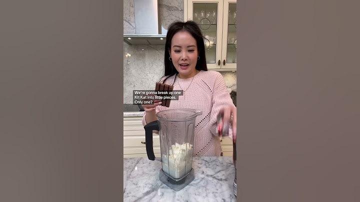 How to make a KitKat milkshake