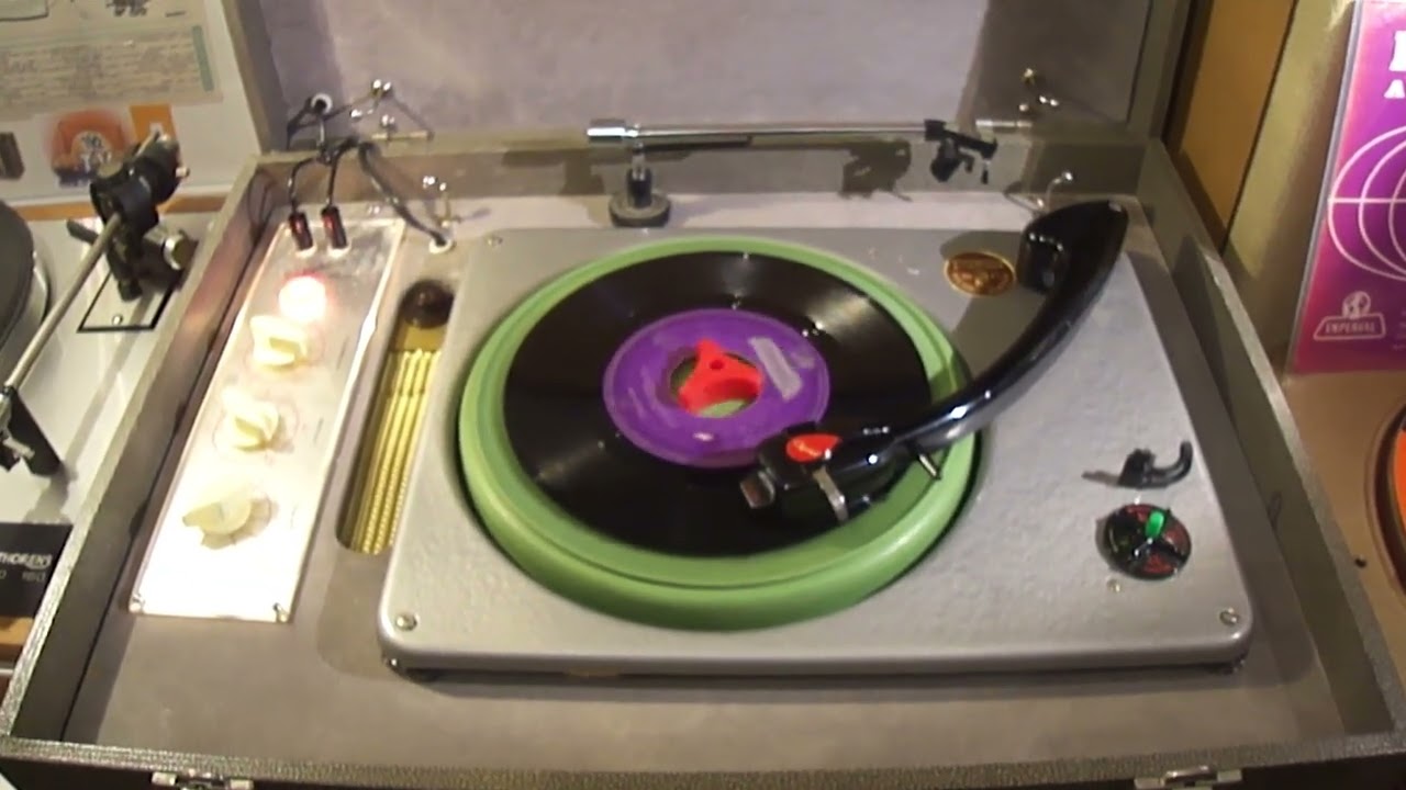 Druco Triotrack plays Sam Cooke