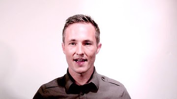 Mouth Beats : basic 3-sound drum pattern with Robot (beatbox demo)