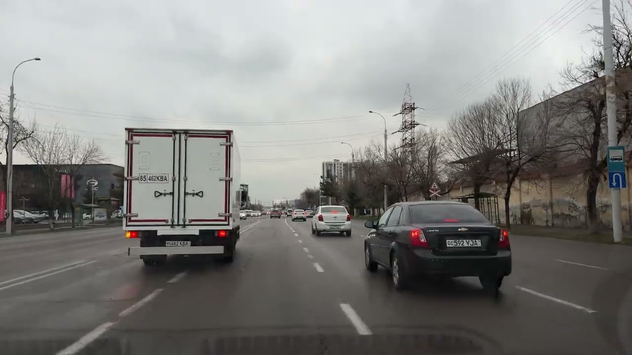 🌧️🚗 Утро — прохлада, дождь и лёгкий старт дня.