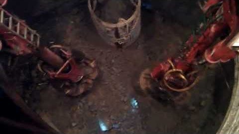 Scooping Muck Shaft Sinking in Canada