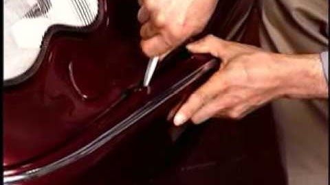 Mercedes 203 bumper strip removal