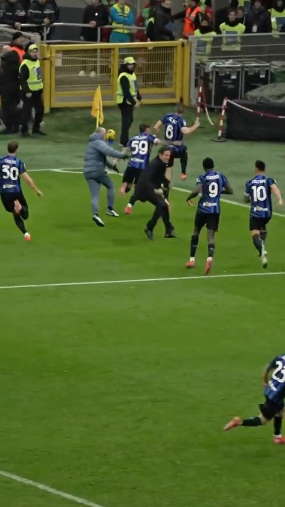 Last-minute goal in the derby ?‍?