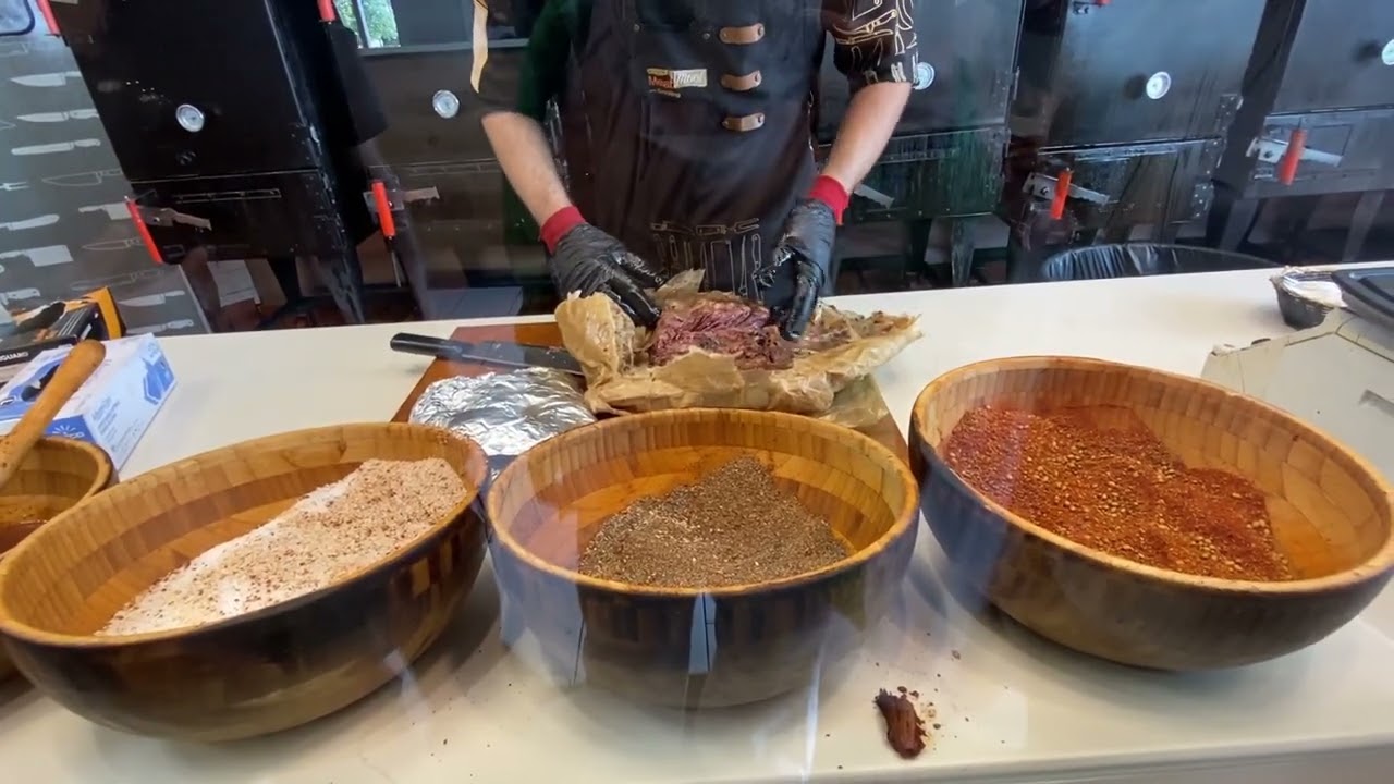 Halal Smoked Ribs and Brisket at the Meat Moot Chicago| Trip to Chicago| Illinois| Smoked Meat