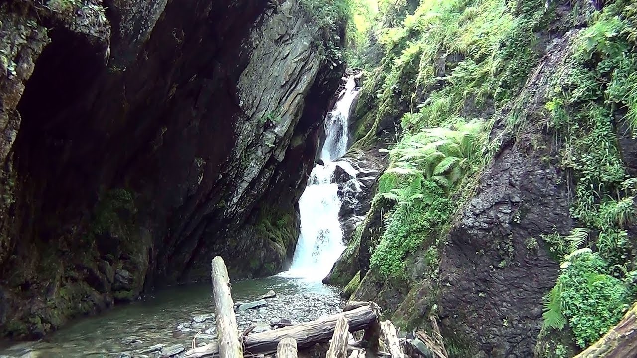 Водопад эстюба телецкое озеро Водопад эстюба телецкое озеро