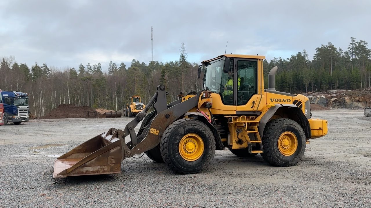 Köp Hjullastare Volvo L90F på Klaravik