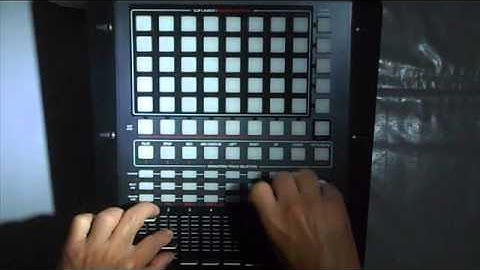 Akai Apc 20 and Traktor by Diogo Fukumoto.