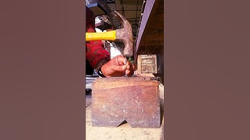 How to put nails into hard wood easily and the technique of using simple hammers