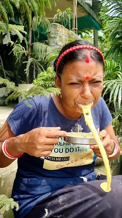 Uh Oh stinky Hen 🤮 #shorts #funny #fidgettoysplus #memes #springsquishmallow #toys #comedy #squishys