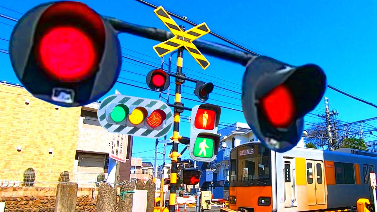 【電車】踏切動画【ふみきり 鉄道】train railway railroad level crossing 信号機 踏切 東武東上線