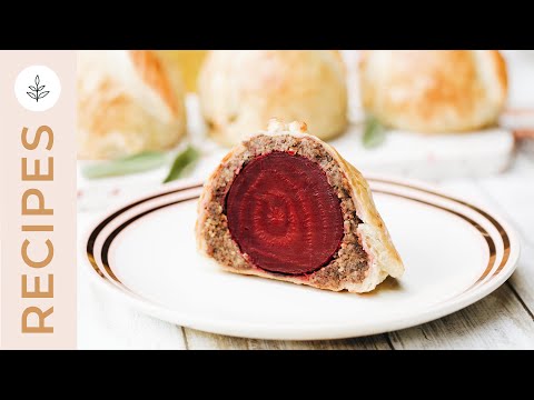 Gordon Ramsay's Beet Wellington - Make It Vegan | EATKINDLY Recipes