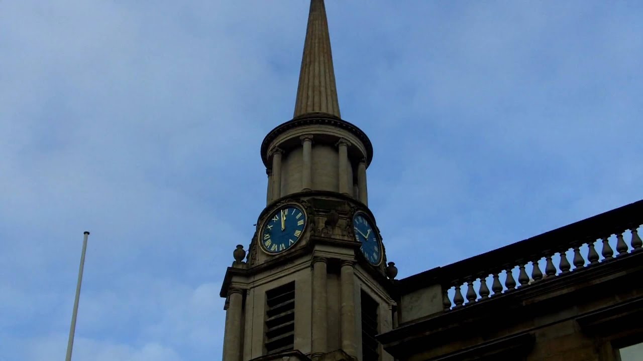 Glasgow misleading tower clock - YouTube
