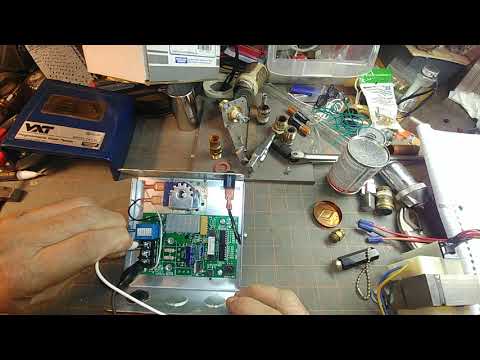 my-vxt-steam-boiler-water-feeder-display-is-flashing!-what-does-that-mean?