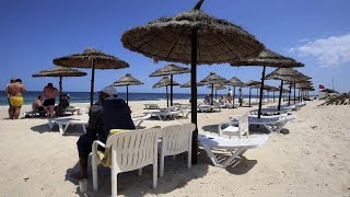 Tourists flock to Tunisia as medics struggle to battle covid-19