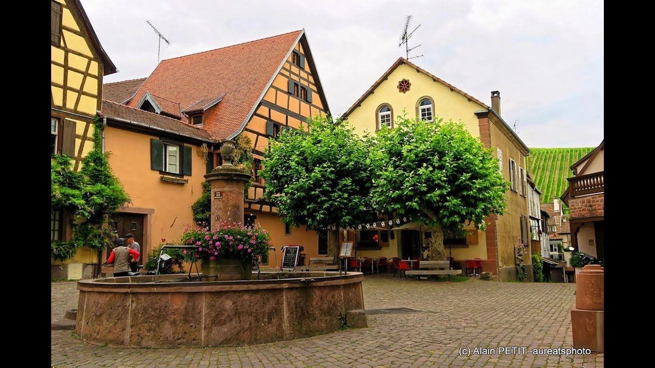 Le village de Riquewihr en Alsace ( Août 2018).