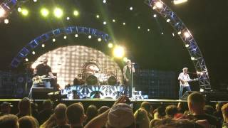 Aint Talkin About Love - Van Halen Live - Bristow VA 08292015
