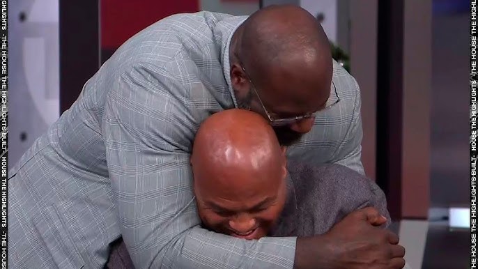 Shaq was trying so hard not to laugh 😭😭😭 #fyp #nba #basketball #sha, shaq and charles barkley