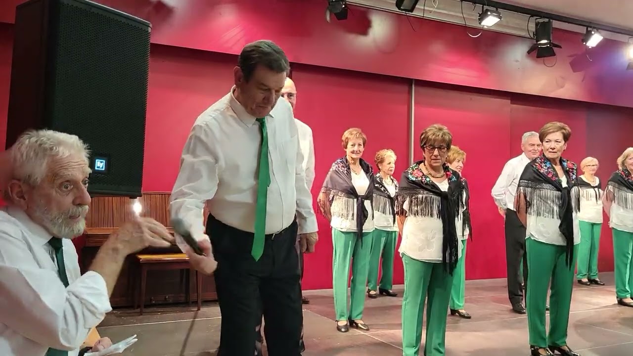 18   PRESENTACIÓN DEL GRUPÒ