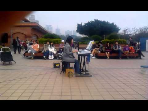 101.3.17 淡水街頭藝人子玨演唱-謝謝你離開我