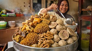 Download Lagu BRUTAL! JEROANNYA TUMPAH-TUMPAH GAK MUAT DI MANGKOK, BAKSO JUMBO SOR GRENG BIKIN NGILER SE-INDONESIA MP3