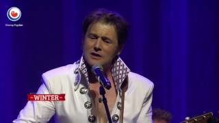 Gurbe Douwstra & Piter Wilkens - Op 'n paad (Live op it Frysk Sjongers Gala 2015)