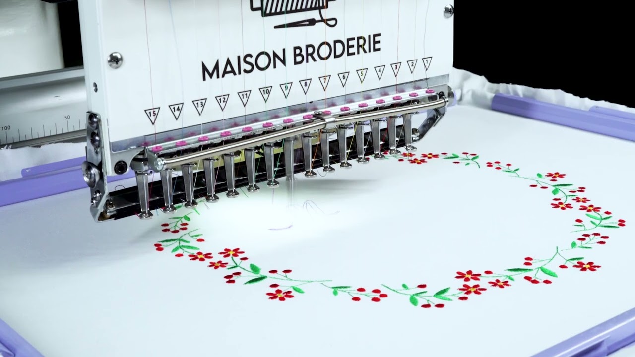Broderie industrielle : les étapes de création d'un motif brodé sur tissu ou vêtement - Textile Addict