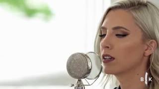 Video-Miniaturansicht von „Bryan & Katie Torwalt - Champion (Acoustic)“