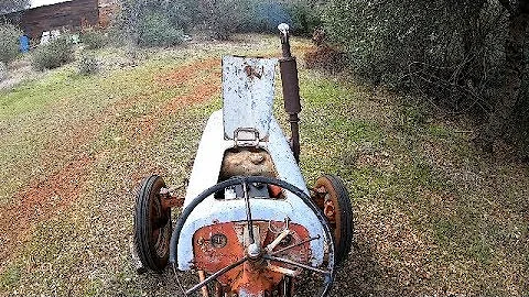 Starting a vintage Ford 2N 9N tractor thats been parked year+