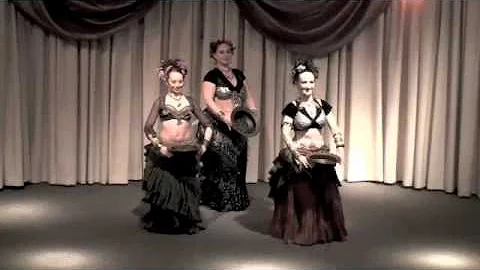 LACEY AND BLUE CARAVAN - TRIBAL BELLY DANCE