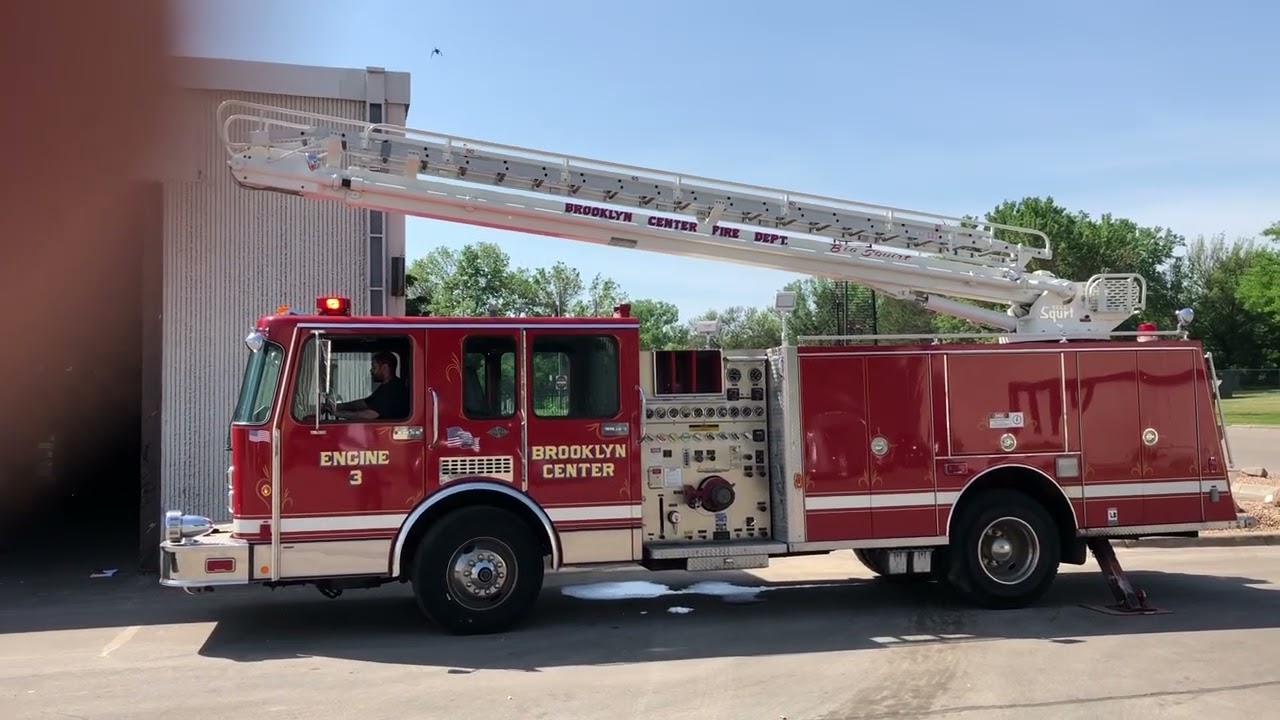 GovDeals: 1991 Spartan Gladiator Aerial Ladder Pumper Firetr