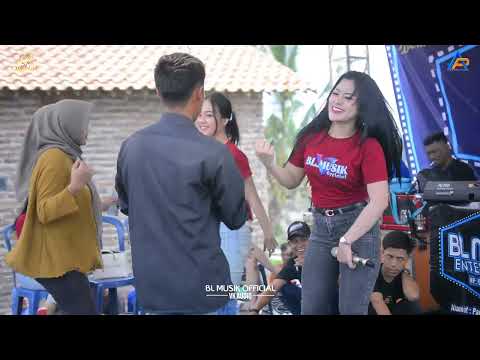 DJ SAKITNYA TUH DISINI DI DALAM HATIKU SLOW BASS VIRAL TIKTOK TERBARU 2025