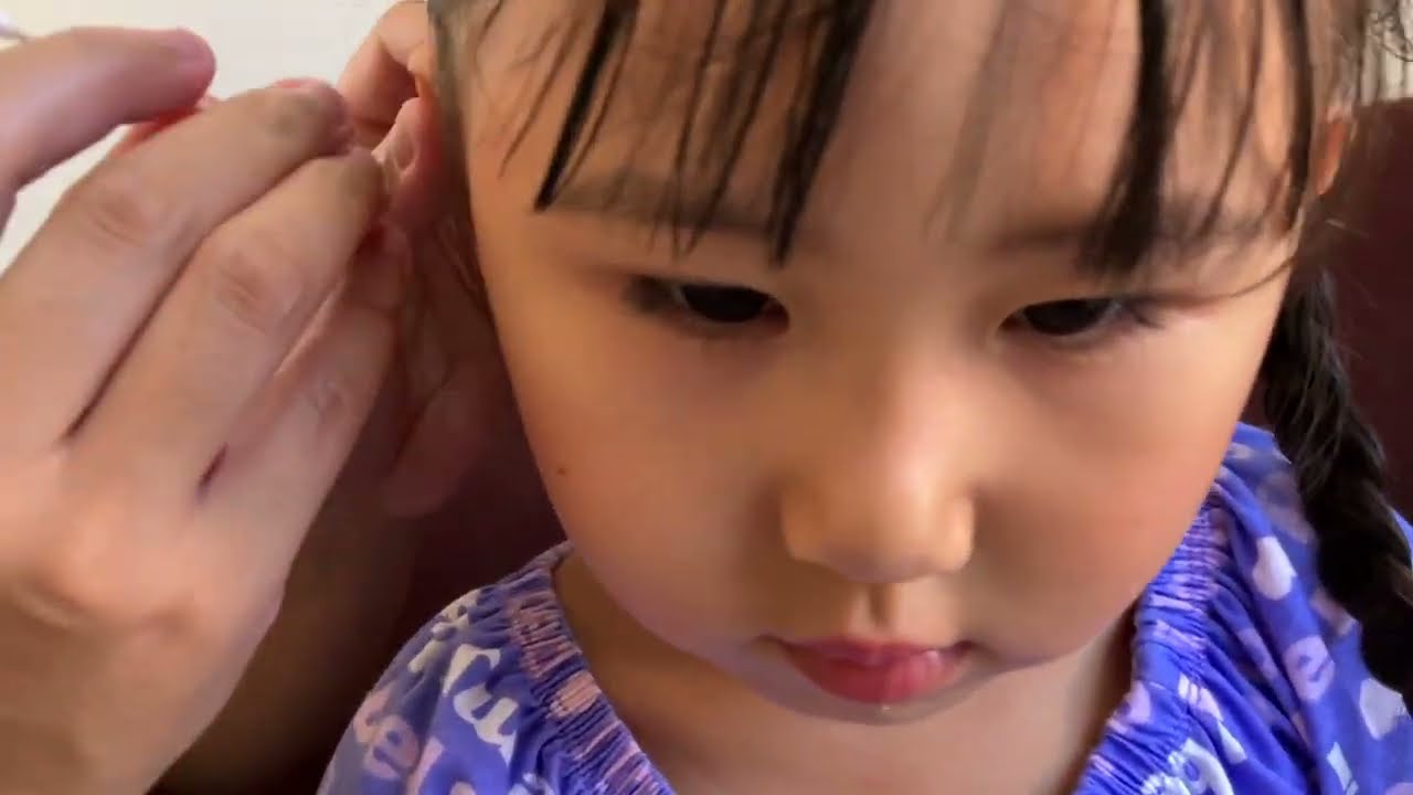 【耳掃除】ごっそりとれた耳かき。でも〇〇｜3歳9ヶ月【フィリピン国際結婚】