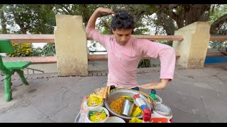 Famous Dancing Ghoti Gharamwala | Street Food