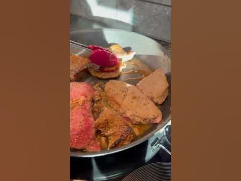 HOW TO COOK A PERFECT SIRLOIN STEAK WITH GARLIC BUTTER #shorts #