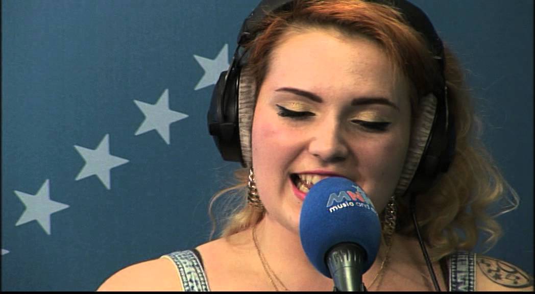 Guarda MNM: Feliciana Cacciapuoti - I'm Doin' me su YouTube Guarda MNM: Feliciana Cacciapuoti - I'm Doin' me su YouTube