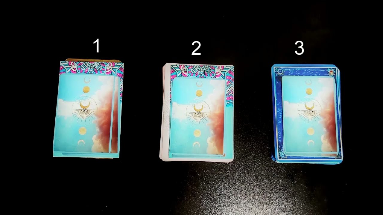 Başını yastığa koyduğunda aklından seninle ilgili neler geçiyor?✱ AKLINDAKİ KİŞİ ✱