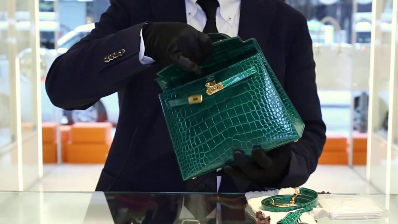 Hermes Birkin 25 Bag Emerald Crocodile Gold Hardware – Mightychic