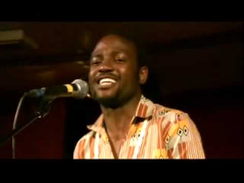 eri okan live seyi sings at guanabara