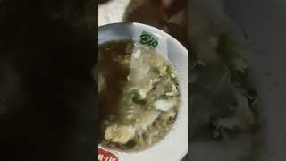 Makan tempe mercon dan SOP telur