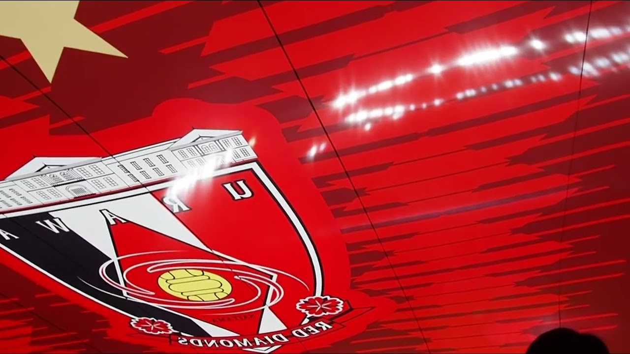 サッカー　浦和　浦和レッズ　三菱　埼玉スタジアム　ミニ　車内　ダイヤモンド 旗 2025プレーヤーズミニフラッグ（ブラインドパッケージ） | 浦和