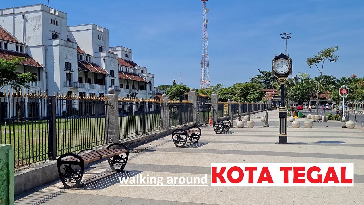 Walking Around Tegal City ‼️ City Walk Kota Tegal to Tegal Station via Alun alun & Taman Pancasila