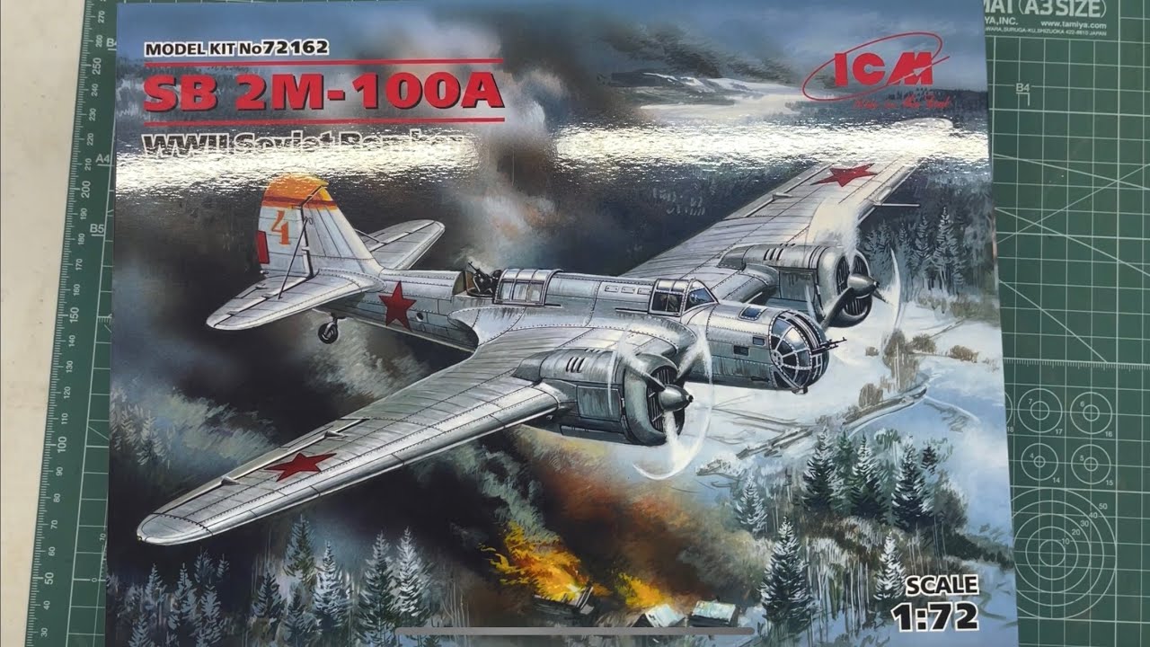ICM SB 2M-100A WWII Soviet Bomber 1/72 Scale Model Aircraft - YouTube